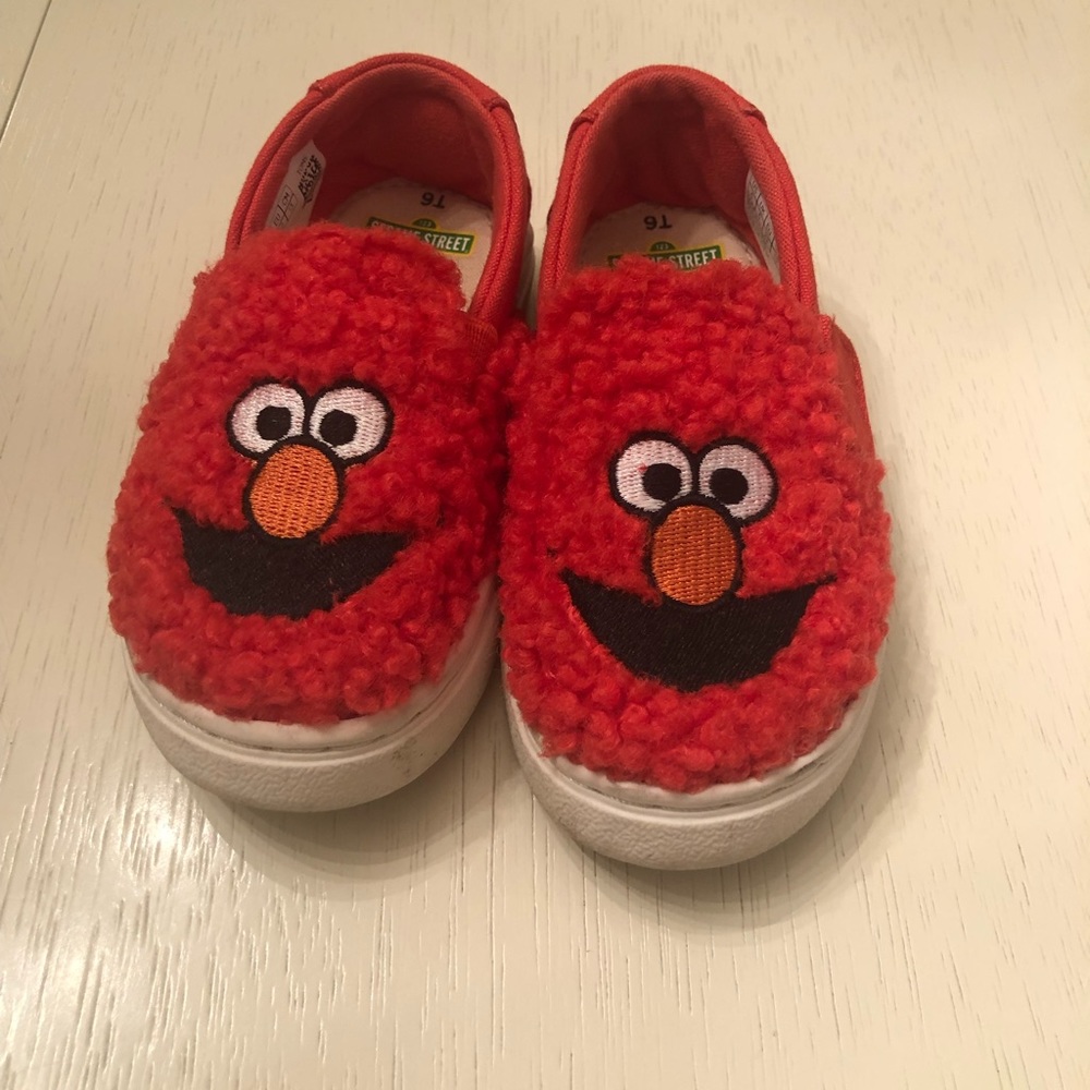 Sesame Street Tiny Toms